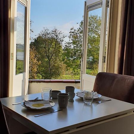 Wijk en Aalburg B&B Maaslandje المظهر الخارجي الصورة