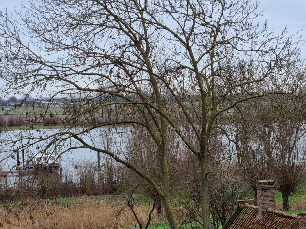 Wijk en Aalburg B&B Maaslandje المظهر الخارجي الصورة